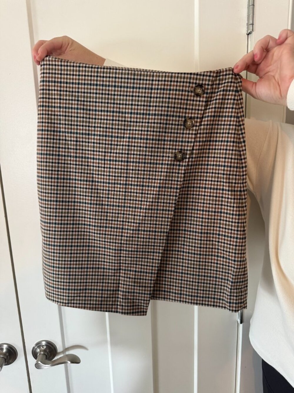 RW&Co. Brown Black Checkered mid skirt Ladies Size 6 Houndstooth - Picture 5 of 5